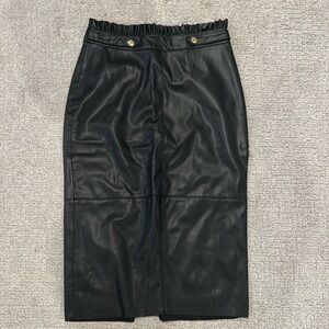 Zara black faux leather pencil skirt